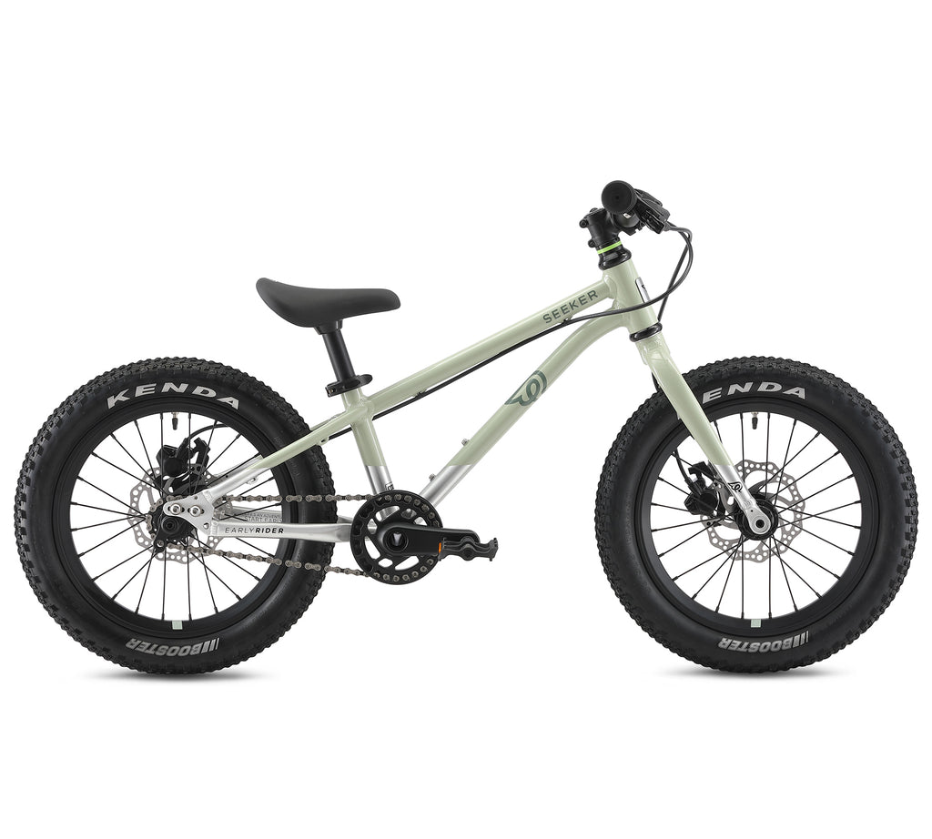 Seeker 16